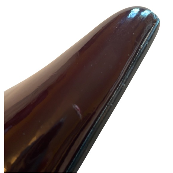 Greenwich Village Burgundy Patent Leather T Strap Heels Size 7 - Picture 9 of 9